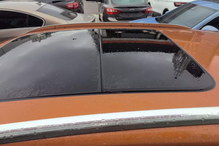 Used Audi Q3 2015 35 TFSI Comfort Model Roof
