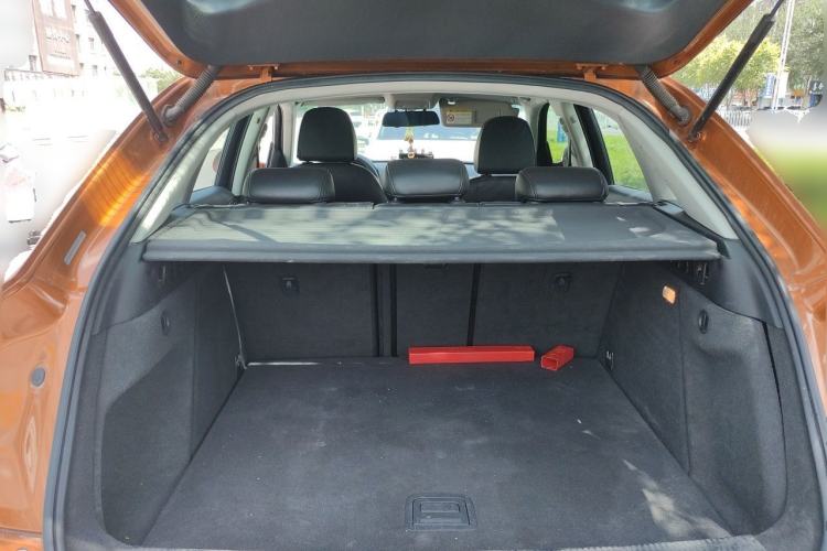 Used Audi Q3 2015 35 TFSI Comfort Model Trunk