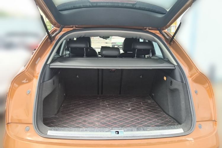 Used Audi Q3 2015 30 TFSI Comfort Model Trunk