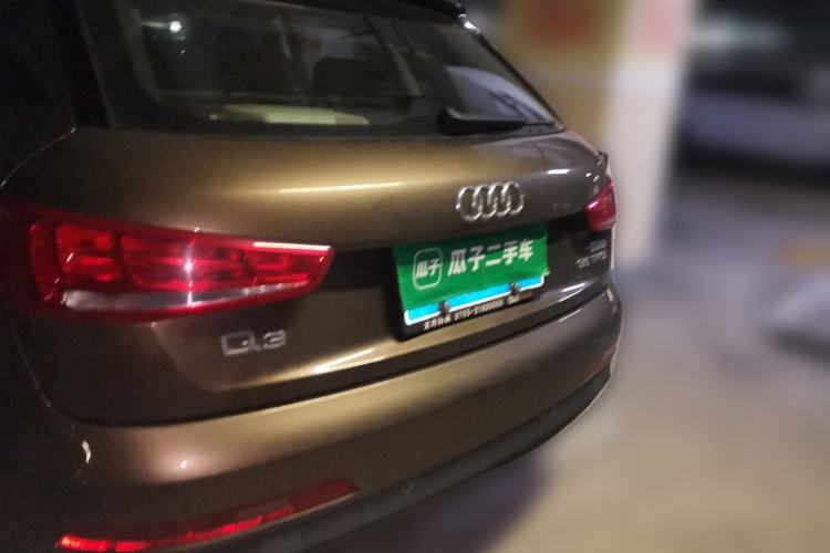 Used Audi Q3 2015 35 TFSI Ambition Edition Trunk
