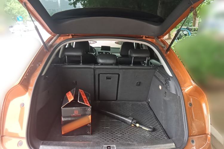 Used Audi Q3 2015 35 TFSI Millionth Anniversary Comfort Model Trunk