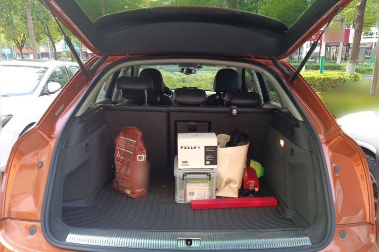 Used Audi Q3 2015 35 TFSI Comfort Model Trunk