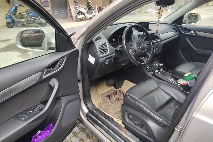 Used Audi Q3 2015 35 TFSI Millionth Anniversary Intelligent Edition Driver Seat