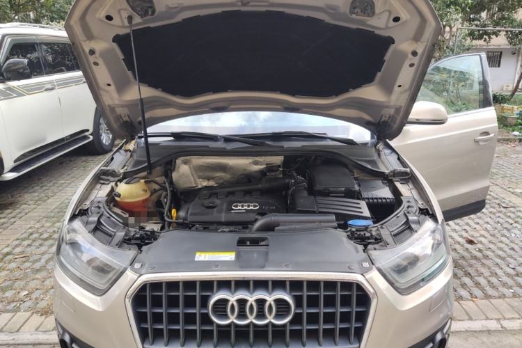 Used Audi Q3 2015 35 TFSI Millionth Anniversary Intelligent Edition Engine Bay