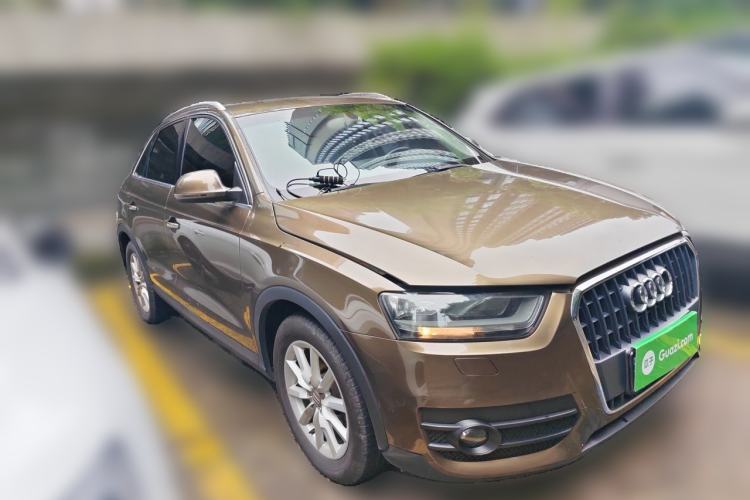 Used Audi Q3 2015 30 TFSI Ambition Edition Front Right 45 Deg