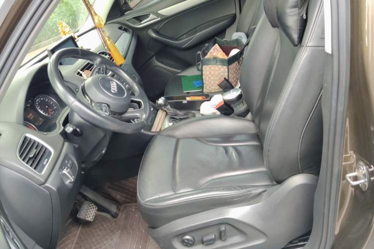 Used Audi Q3 2015 35 TFSI quattro Technology Edition Left Front Seat