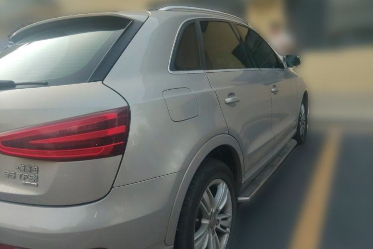 Used Audi Q3 2015 35 TFSI quattro Technology Edition Rear Right 45 Deg