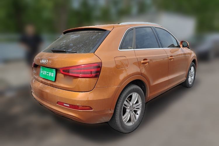 Used Audi Q3 2015 35 TFSI Comfort Model Rear Right 45 Deg