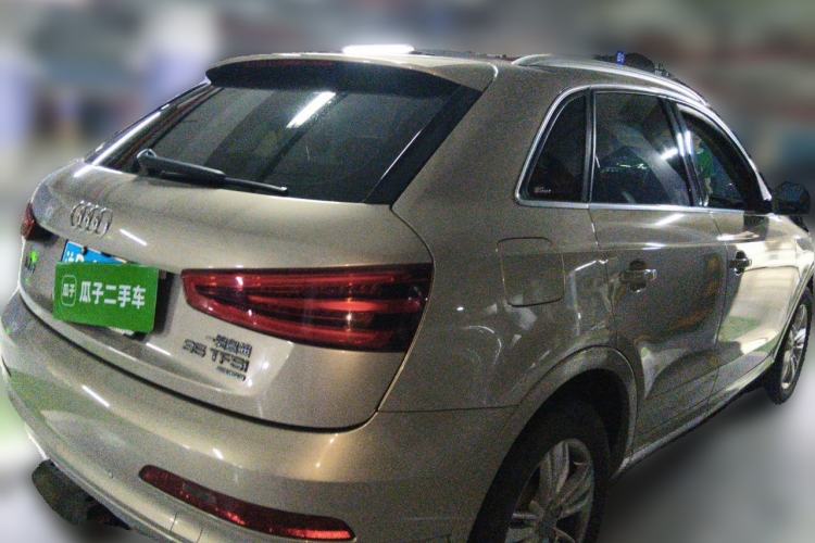 Used Audi Q3 2015 35 TFSI quattro Technology Edition Rear Right 45 Deg