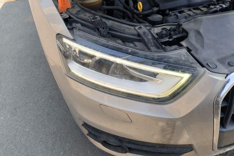 Used Audi Q3 2015 35 TFSI Comfort Model Right Front Headlight