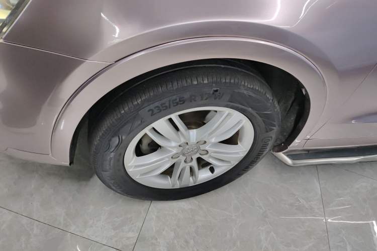 Used Audi Q3 2015 35 TFSI Comfort Model Exterior 7