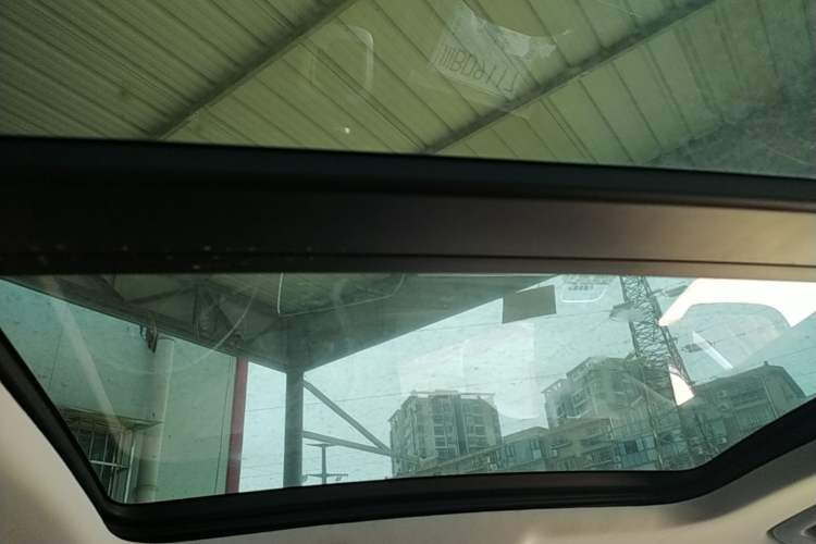 Used Audi Q3 2015 35 TFSI Comfort Model Headliner