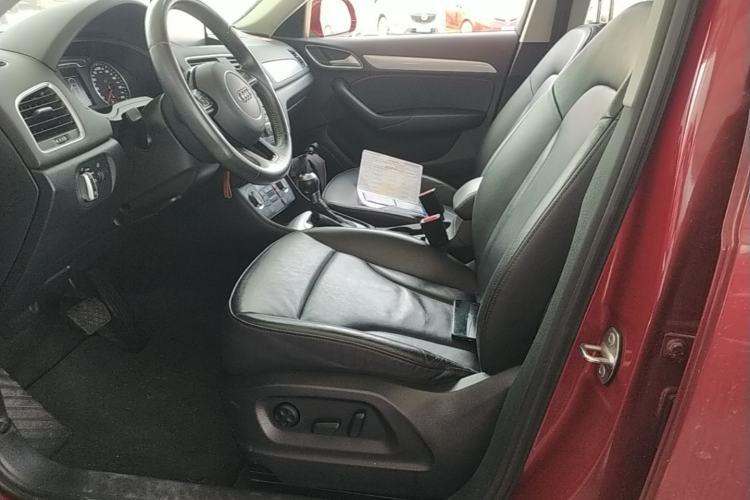 Used Audi Q3 2015 35 TFSI Comfort Model Left Front Seat