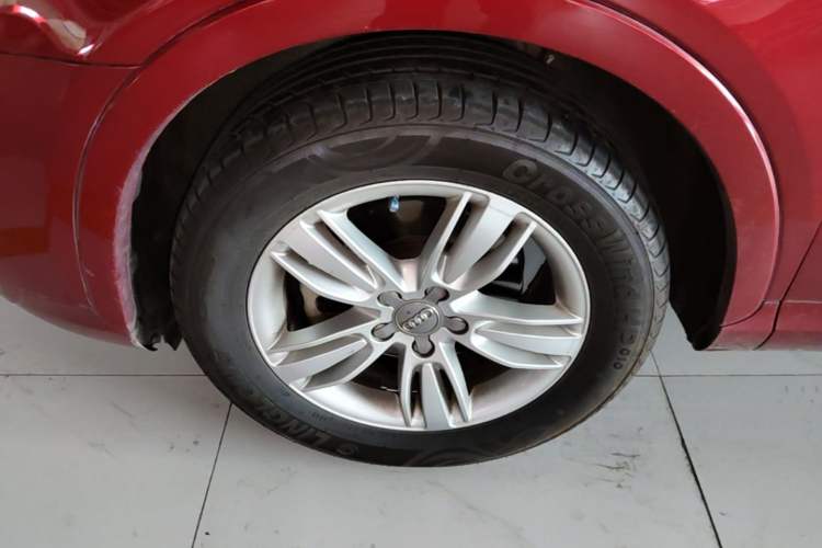 Used Audi Q3 2015 35 TFSI quattro Technology Edition Left Front Wheel Hub