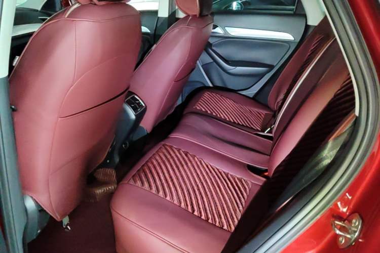 Used Audi Q3 2015 35 TFSI quattro Technology Edition Left Rear Seat