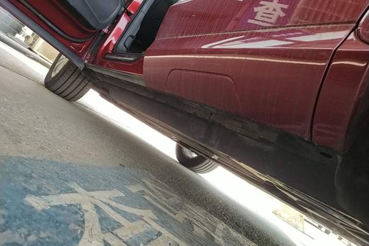 Used Audi Q3 2015 35 TFSI Comfort Model Left Side Sill