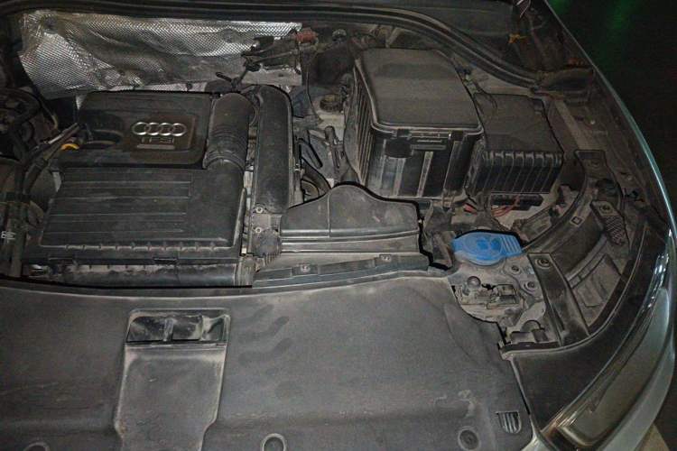 Used Audi Q3 2015 30 TFSI Ambition Edition Engine Bay Left