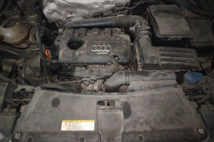 Used Audi Q3 2015 35 TFSI quattro Technology Edition Engine Bay