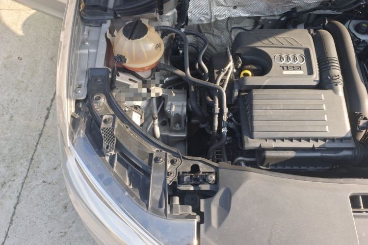Used Audi Q3 2015 30 TFSI Ambition Edition Engine Bay Right