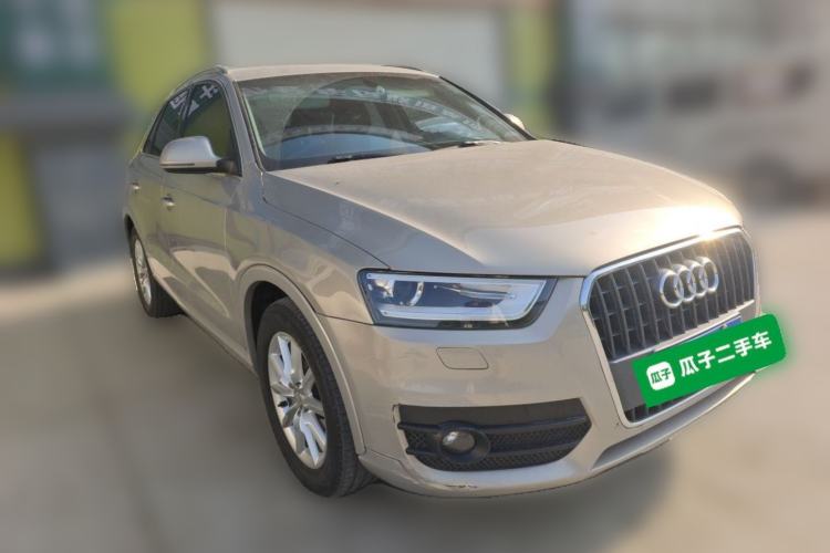 Used Audi Q3 2015 30 TFSI Ambition Edition Front Right 45 Deg