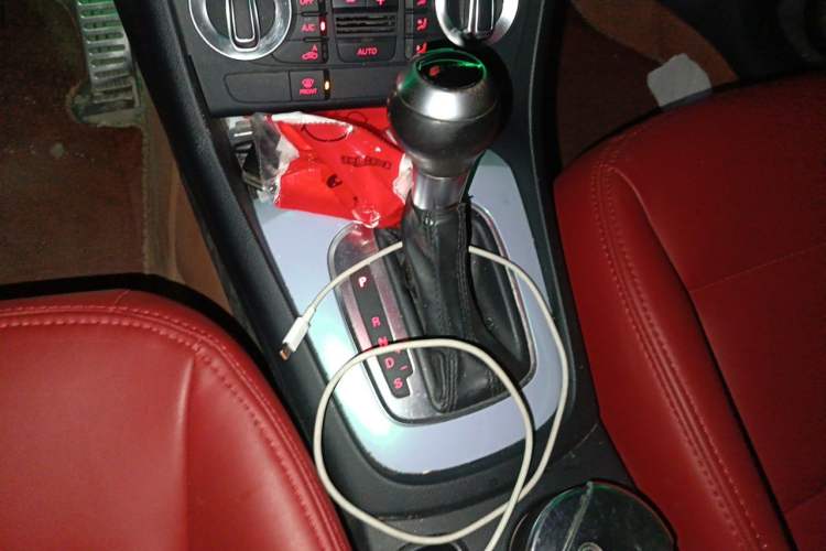 Used Audi Q3 2015 30 TFSI Ambition Edition Gear Lever