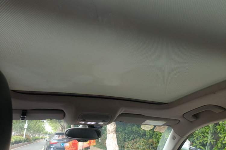 Used Audi Q3 2015 35 TFSI quattro Technology Edition Headliner