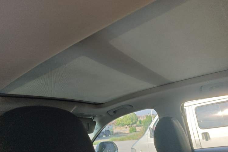 Used Audi Q3 2015 30 TFSI Ambition Edition Headliner