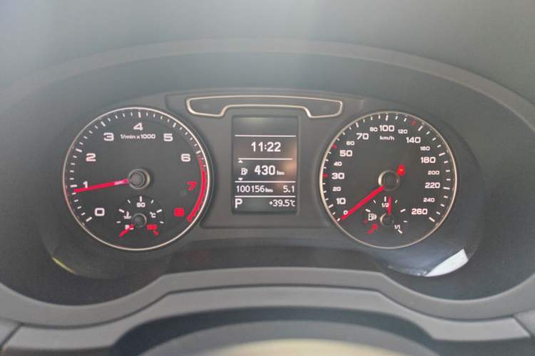 Used Audi Q3 2015 30 TFSI Comfort Model Instrument Cluster