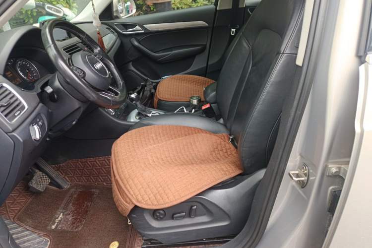 Used Audi Q3 2015 35 TFSI quattro Technology Edition Left Front Seat