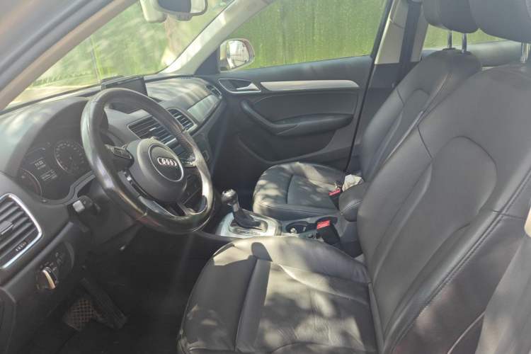 Used Audi Q3 2015 30 TFSI Comfort Model Left Front Seat