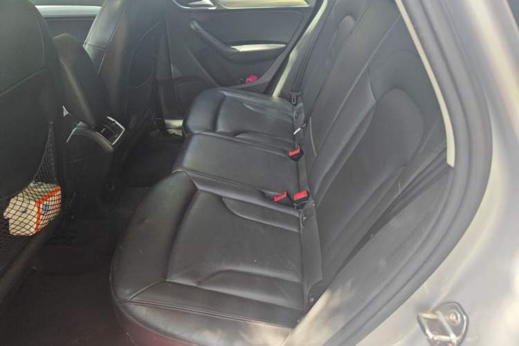 Used Audi Q3 2015 30 TFSI Comfort Model Left Rear Seat