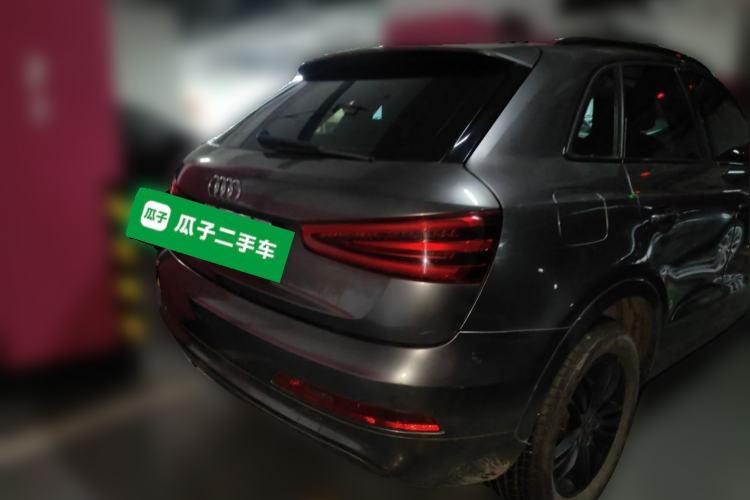 Used Audi Q3 2015 30 TFSI Comfort Model Rear Right 45 Deg