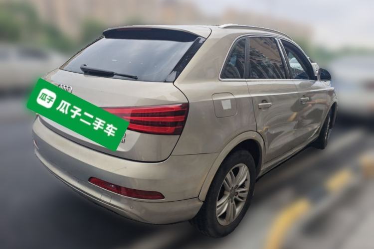 Used Audi Q3 2015 30 TFSI Comfort Model Rear Right 45 Deg