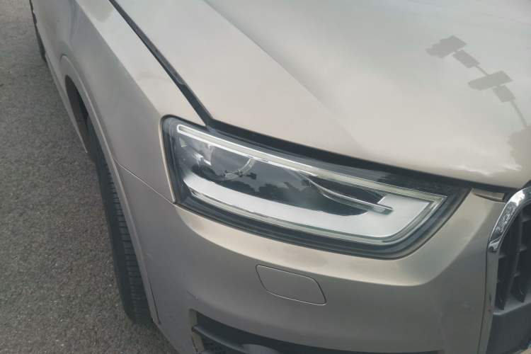 Used Audi Q3 2015 35 TFSI Comfort Model Right Front Headlight