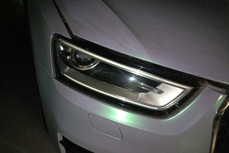 Used Audi Q3 2015 30 TFSI Ambition Edition Right Front Headlight