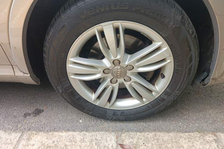 Used Audi Q3 2015 35 TFSI quattro Technology Edition Right Front Wheel Hub