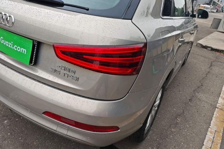 Used Audi Q3 2015 35 TFSI quattro Technology Edition Right Rear Taillight
