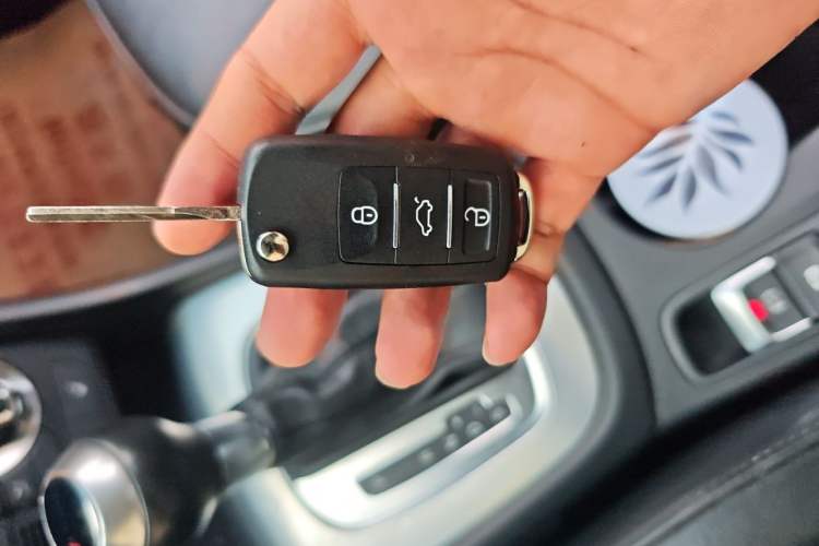 Used Audi Q3 2015 35 TFSI Comfort Model Vehicle Key