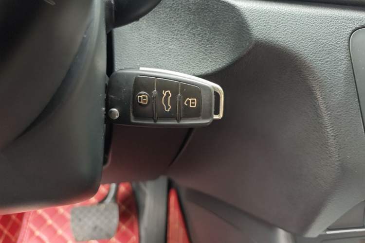 Used Audi Q3 2015 35 TFSI quattro Technology Edition Vehicle Key