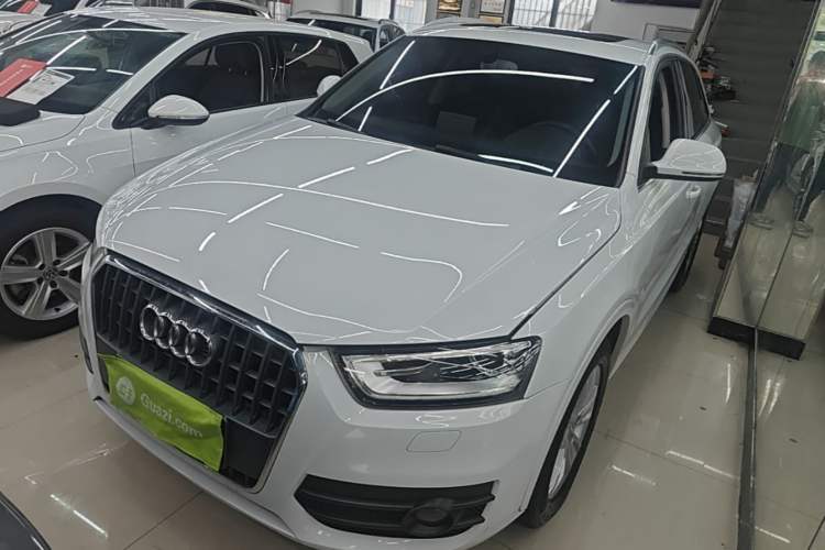 Used Audi Q3 2015 35 TFSI Comfort Model Guazi used car, China used car export, Used car for sale, Used  cars, Cheapest cars for sale