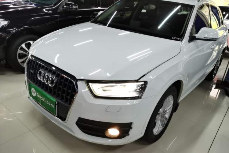 Used Audi Q3 2015 35 TFSI quattro Technology Edition Guazi used car, China used car export, Used car for sale, Used cars, Cheapest cars for sale