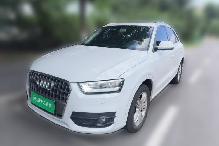 Używany Audi Q3 2015 35 TFSI Comfort Model Guazi used car, China used car export, Used car for sale, Used  cars, Cheapest cars for sale
