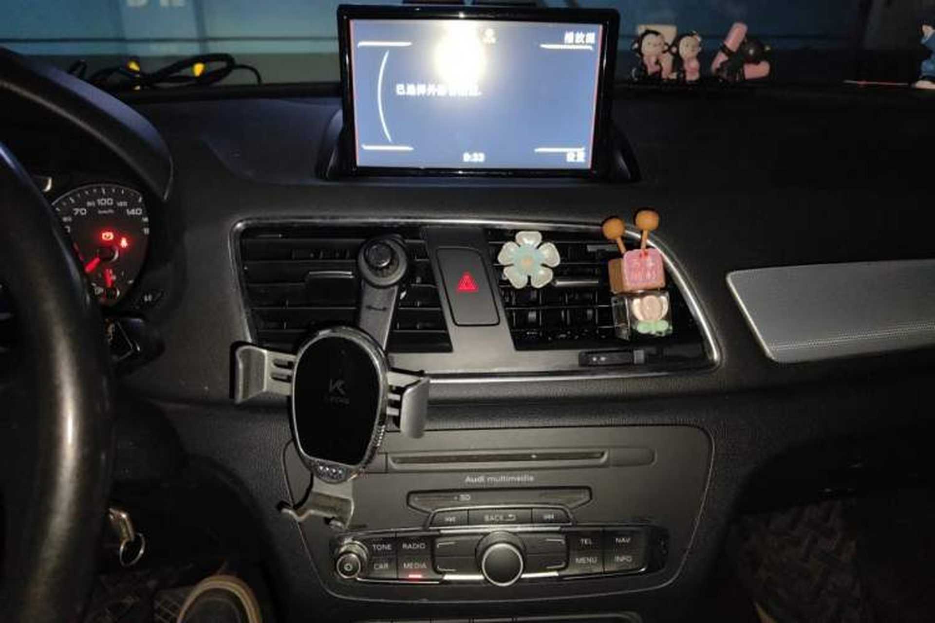Used Audi Q3 2015 30 TFSI Comfort Model Audio And AC Panel
