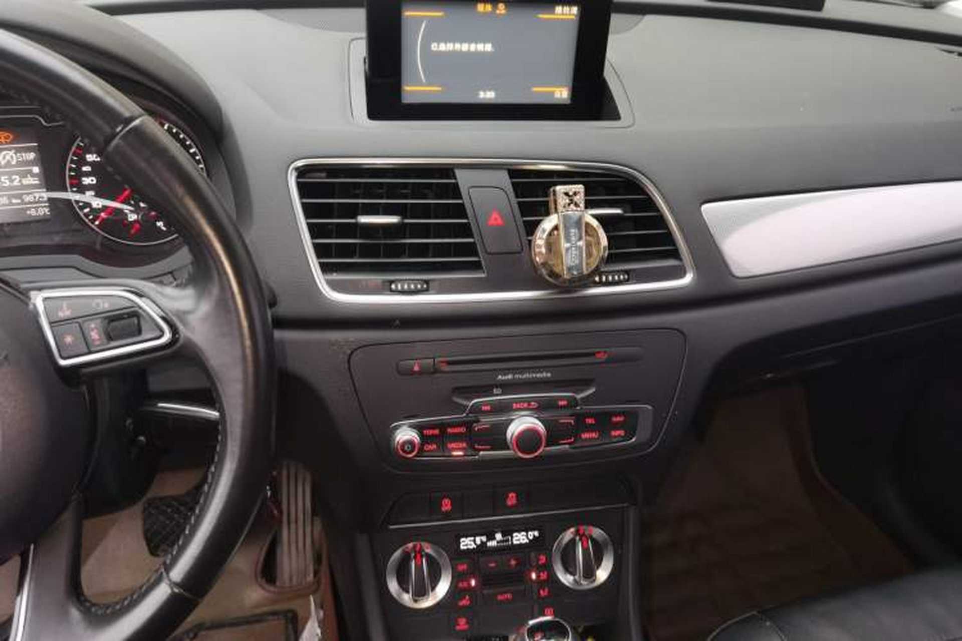 Used Audi Q3 2015 30 TFSI Comfort Model Audio And AC Panel