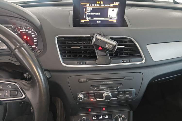 Used Audi Q3 2015 35 TFSI Millionth Anniversary Intelligent Edition Audio And AC Panel