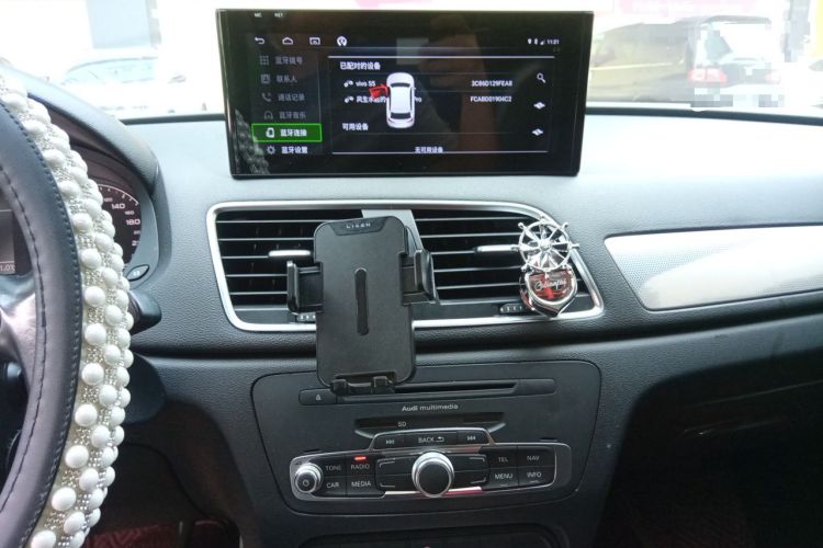 Used Audi Q3 2015 35 TFSI Comfort Model Audio And AC Panel
