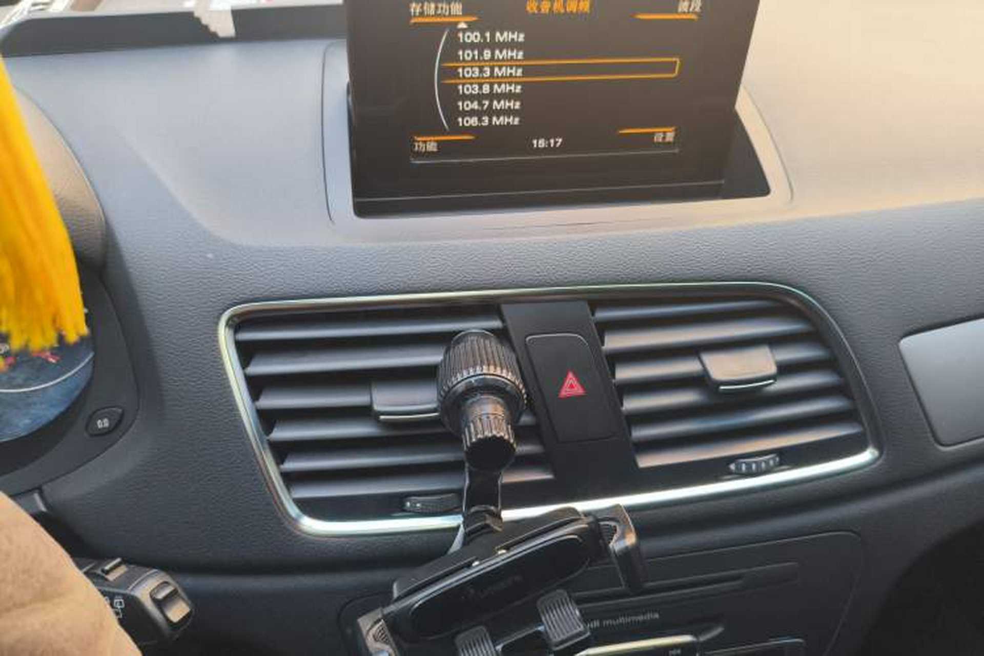 Used Audi Q3 2015 35 TFSI Ambition Edition Audio And AC Panel