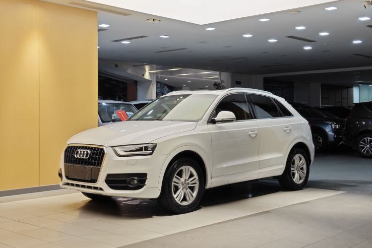 Used Audi Q3 2015 35 TFSI Millionth Anniversary Comfort Model Guazi used car, China used car export, Used car for sale, Used  cars, Cheapest cars for sale