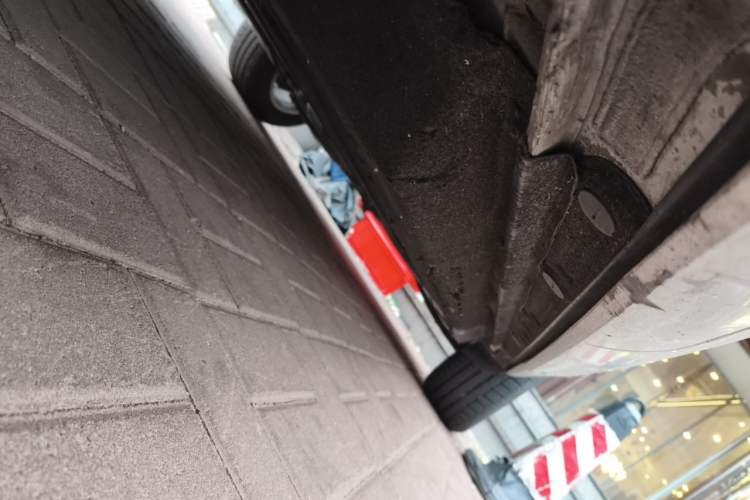 Used Audi Q3 2015 30 TFSI Comfort Model Chassis Front Left