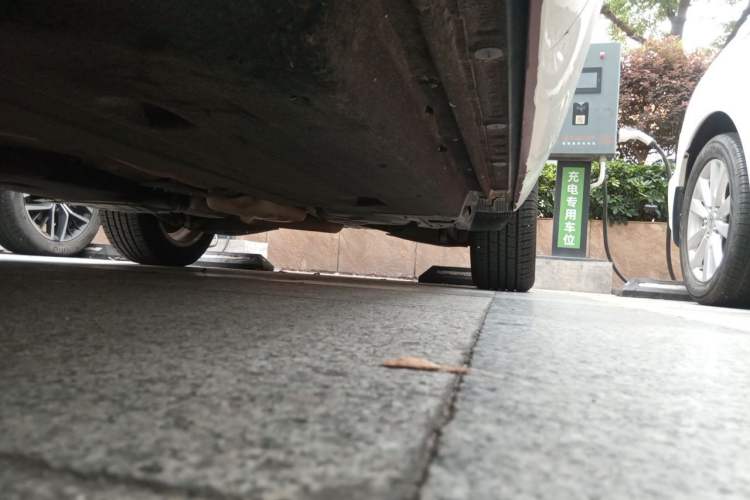 Used Audi Q3 2015 35 TFSI Comfort Model Chassis Front Left